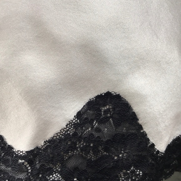 ❌SOLD❌EXPRESS ivory silk camisole - Picture 6 of 8